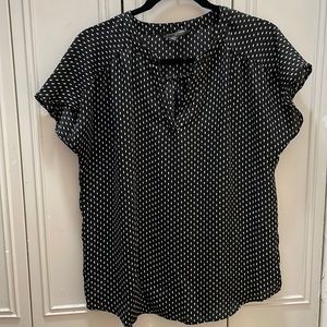EVERYTHING MUST GO - will take any offers. Banana Republic M blouse.